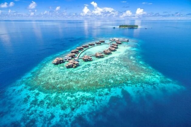 Raffles Maldives Meradhoo’s Guide to Honeymoon Resorts in the Maldives