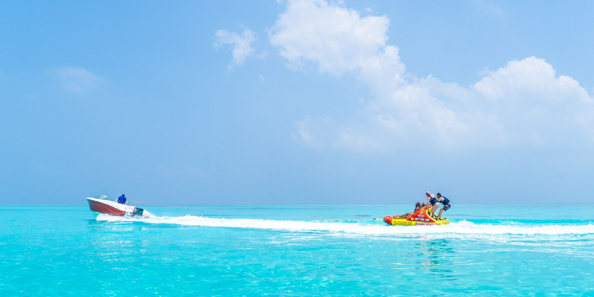 im-blog-10-things-to-do-at-hideaway-beach-resort Watersports at Hideaway